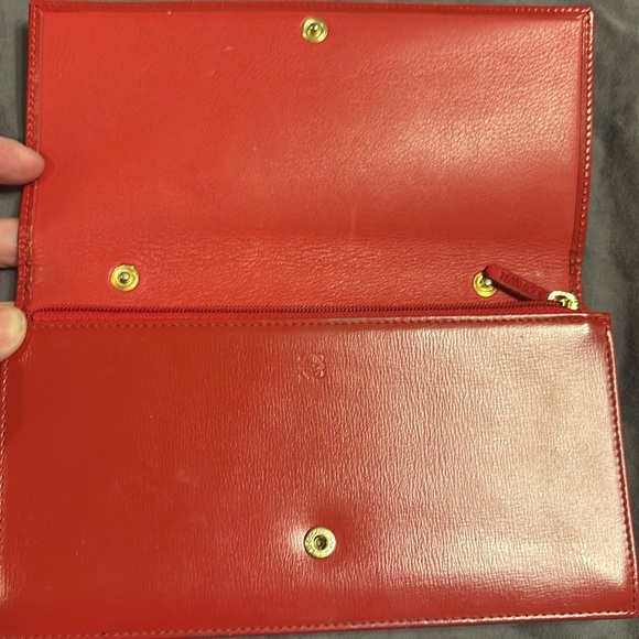 Loewe Leather Wallet, unbranded chain, wallet box & dust bag didn’t come with it - Picture 3 of 16